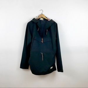 Holden shell jacket pullover